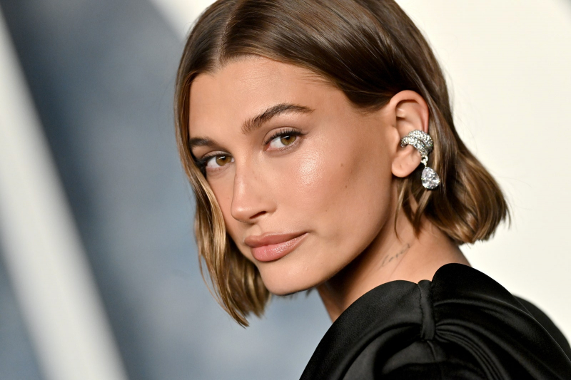 14 Flattering Haircuts To Try If You Have Thin Hair