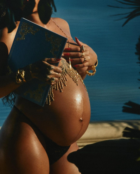 Rihanna Celebrates The Beauty Of Her Pregnant Form With A Throwback Maternity Shoot