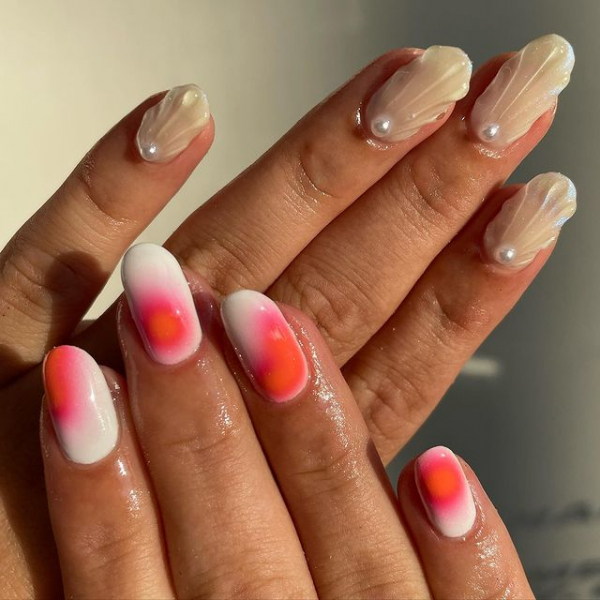 Aura Nails Are Summer’s Vibiest Manicure Trend